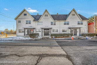 Building Photo - 1011 Washburn St