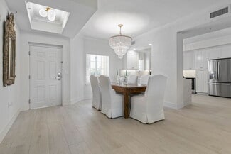 Building Photo - 102 Yacht Harbor Dr