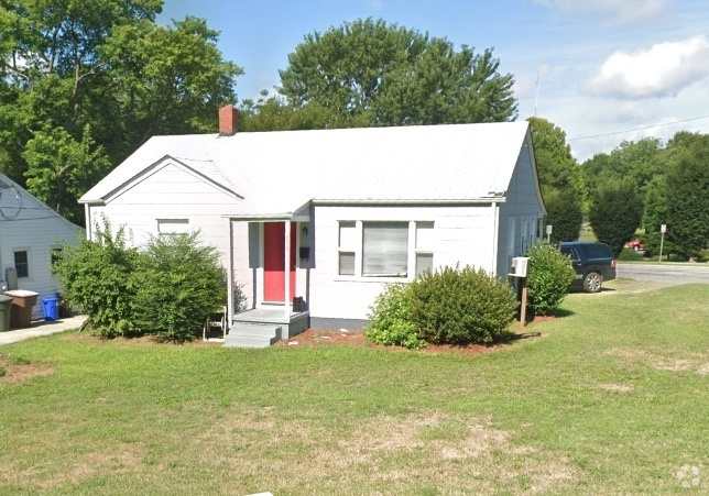 Building Photo - 900 McCormick St