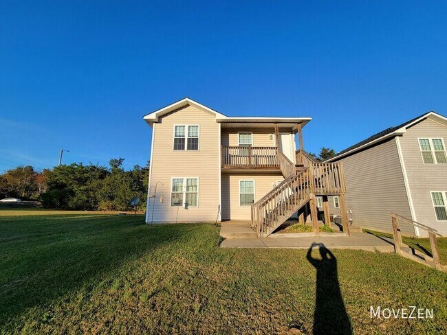 Building Photo - 1076 Norris Rd