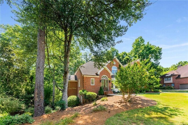 Foto del edificio - 5135 Falcon Chase Ln NE