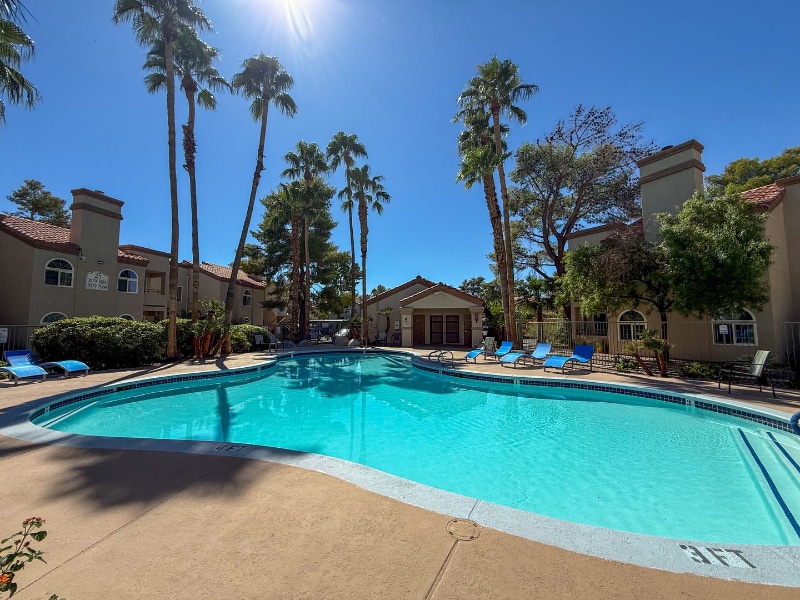 Foto principal - 3145 E Flamingo Rd