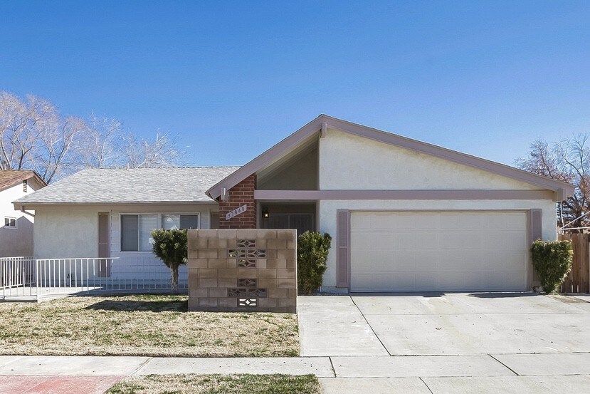 Primary Photo - 37848 28th St E