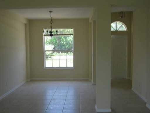 Foto del edificio - 8736 106th Ave