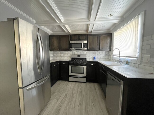 Foto del edificio - Great 2 Bedroom 1.5 Bath Home in East Nashville!