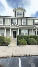 Building Photo - 907 Hemingway Cir