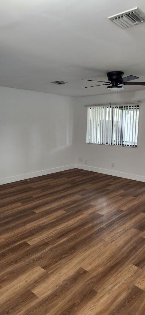 Building Photo - 3505 Inlet Cir