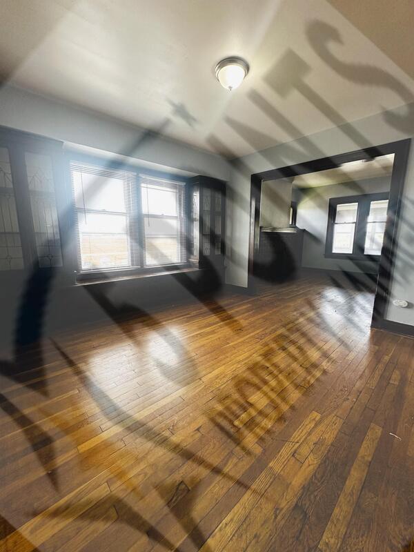 Foto del edificio - 2774 E 117th St