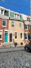 Building Photo - 4655 Smick St