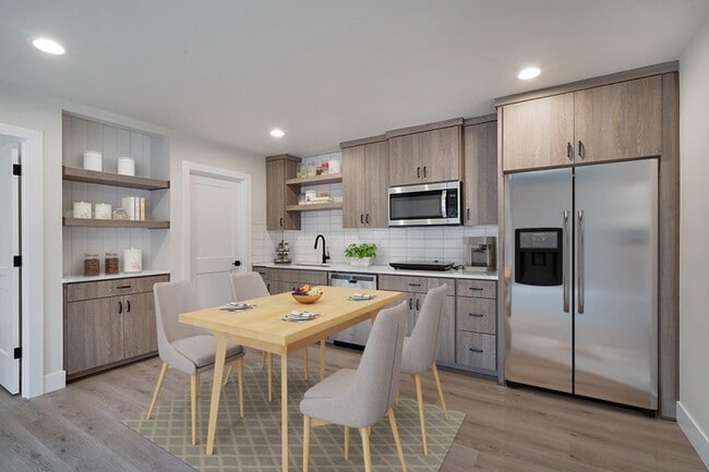 Building Photo - Modern University Park apartment by UP & Cathedral Park