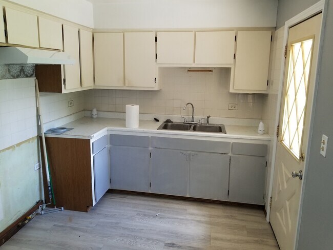 Foto del edificio - 547 N Ridgemoor Ave