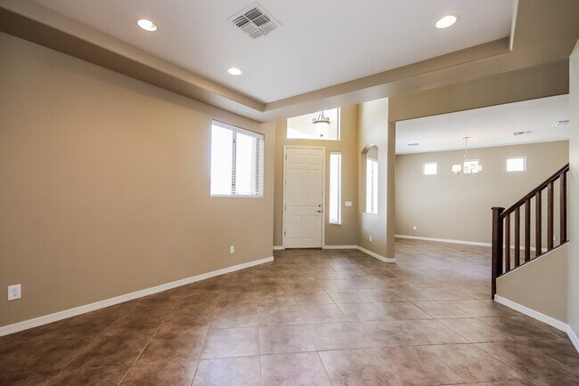 Building Photo - 4261 N 157th Ave