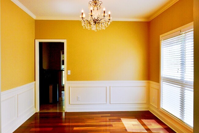 Building Photo - 1109 Arbor Grove Way