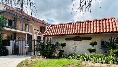 Building Photo - 5477 Nestle Ave