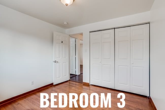 Building Photo - 7101 Wolff St