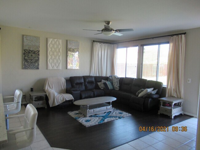 Building Photo - Desirable Purisima Highlands