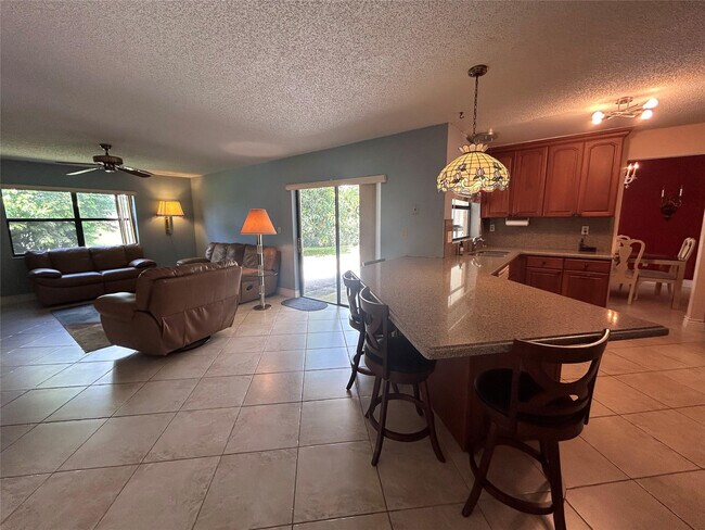 Foto del edificio - 11641 SW 50th St