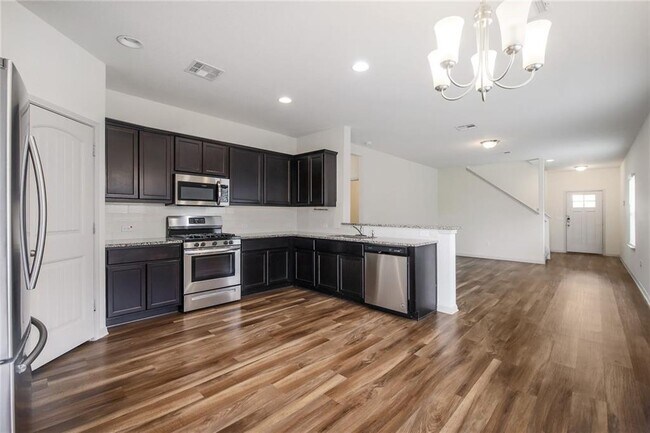 Foto del edificio - 109 Kleberg Ct