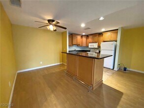 Building Photo - 6112 Principia Dr