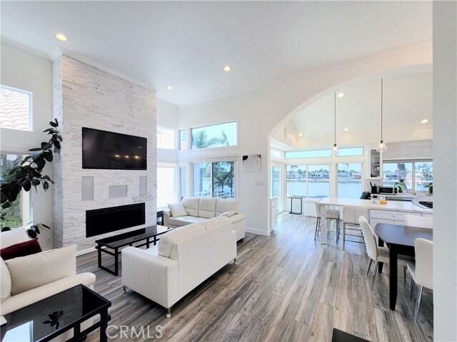 Foto del edificio - 5532 Spinnaker Bay Dr