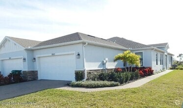 Building Photo - 9953 Alister Dr