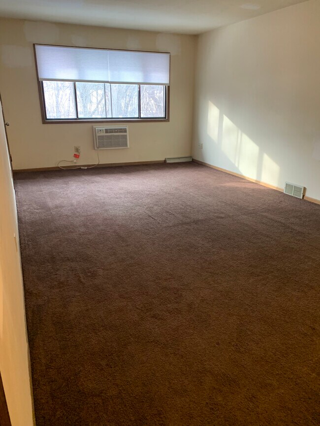 Foto del edificio - 4135 N 104th St