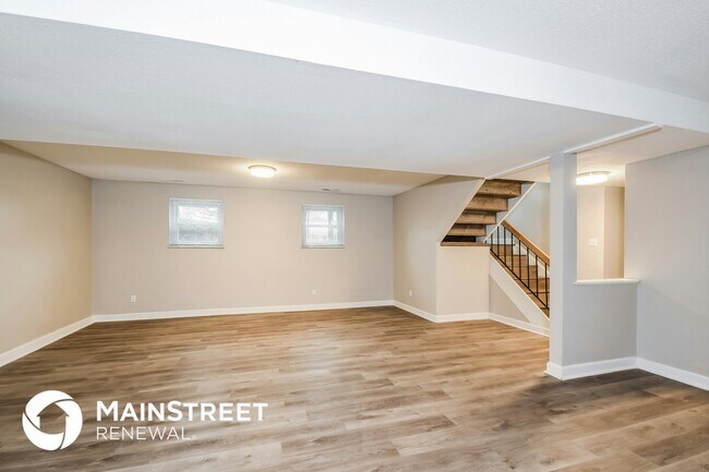 Foto del edificio - 5364 Trailview Dr