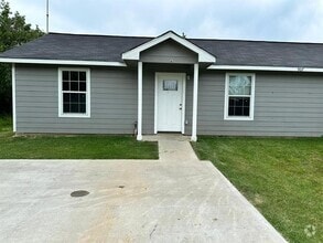 Building Photo - 907 FM 2830