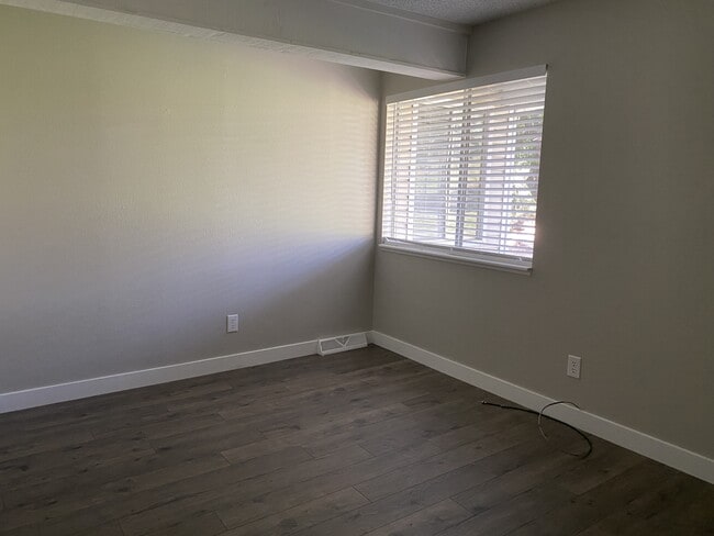 Building Photo - 2608 S Xanadu Way
