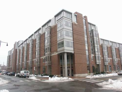 Vista alternativa del edificio - Sidney Pacific Graduate Community