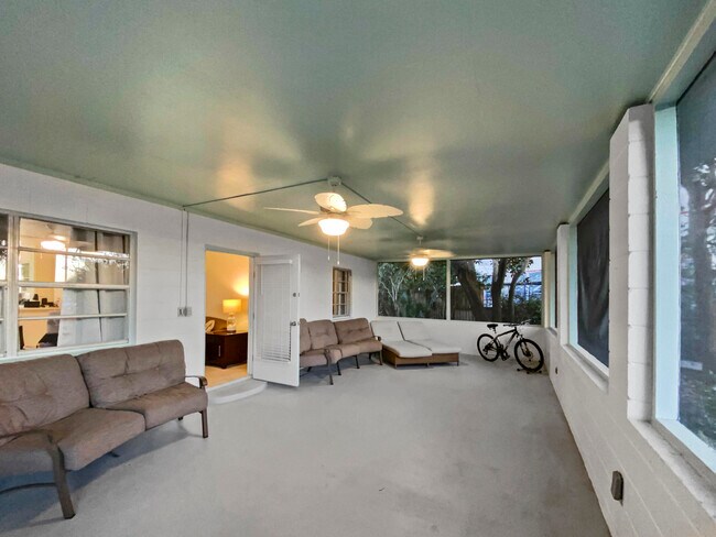 Building Photo - 181 Gulf Point Rd