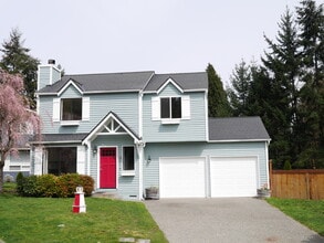 Building Photo - 9318 NE 121st Ct