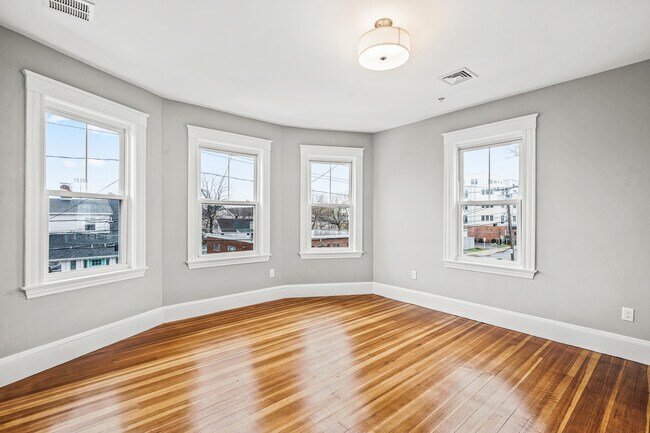 Foto del edificio - 27 W Water St