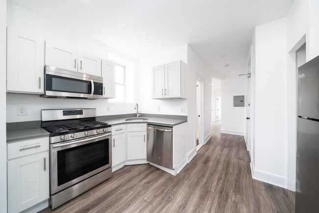 Foto del edificio - 81 Glenridge Ave