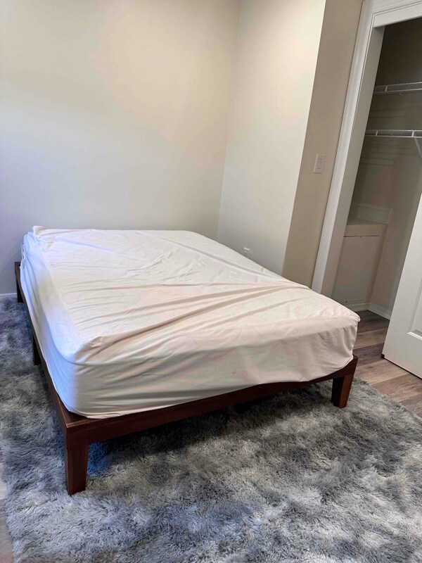 Foto principal - 4017 Baring St