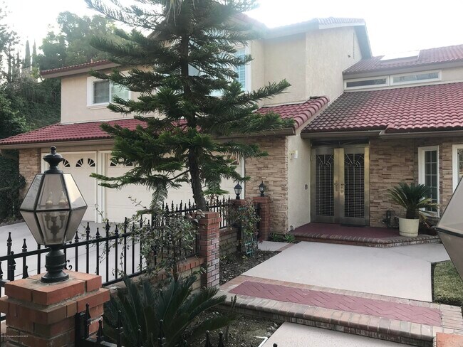Building Photo - 1129 Promontory Pl
