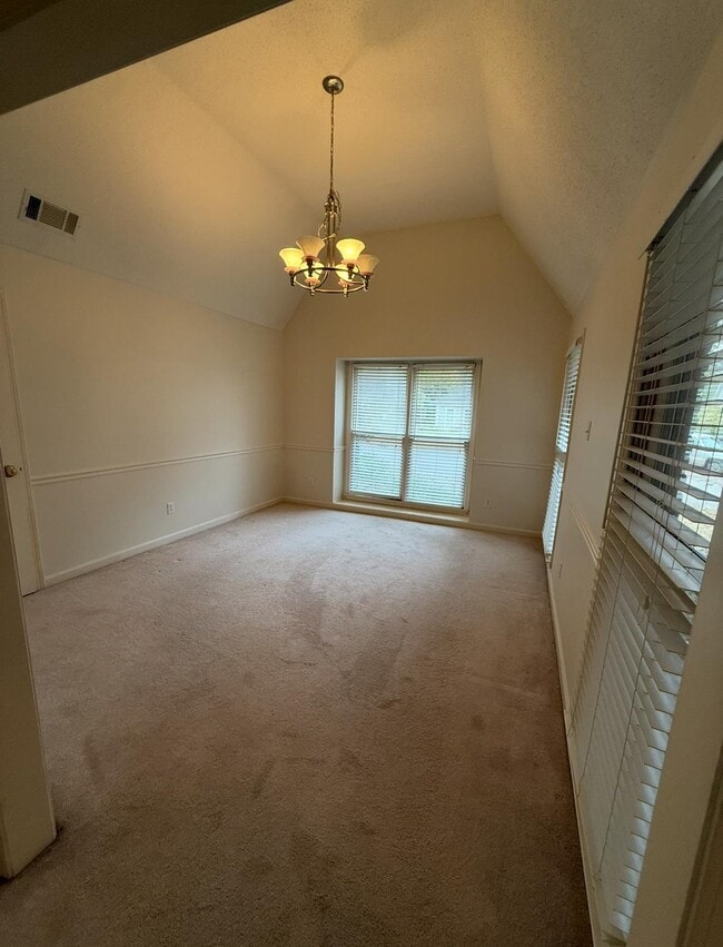 Building Photo - 6700 Kirby Oaks Cove N