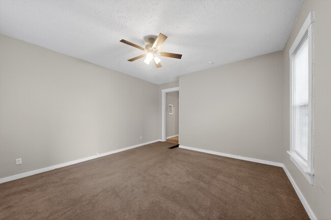 Foto del edificio - 4206 Colerain Ave