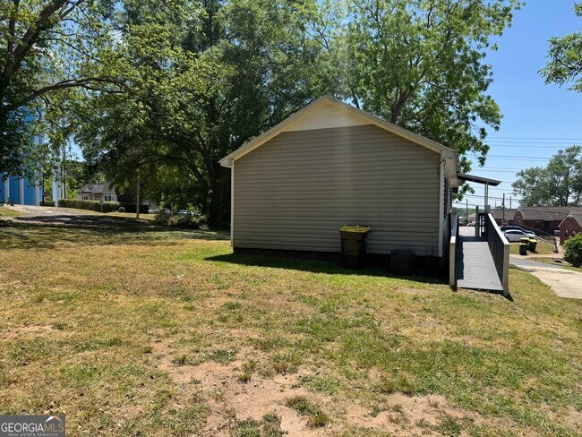 Foto del edificio - 125 W Washington St