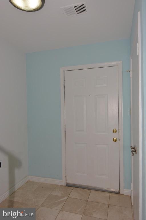Foto del edificio - 7811 Coddle Harbor Ln
