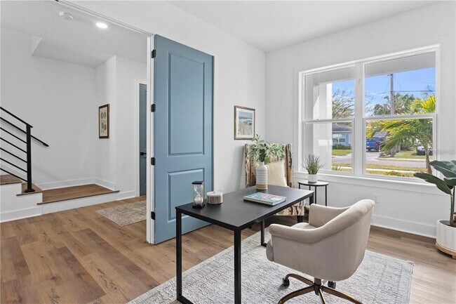 Foto del edificio - 3317 W Napoleon Ave