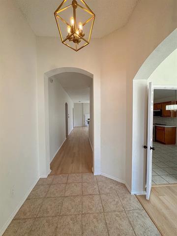Building Photo - 7015 Hillwood Dr