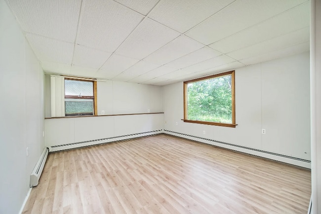 Building Photo - 12346 Smith St