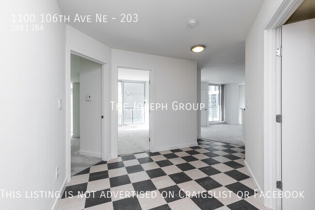 Building Photo - Amazing 2 bed/2 bath with urban views in B...