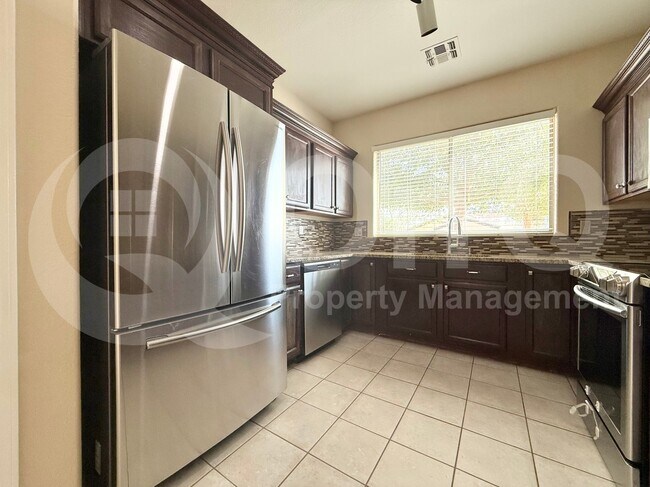 Building Photo - 10538 E Flossmoor Ave