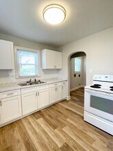 Building Photo - 1129 N National Ave