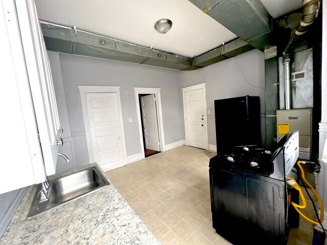 Foto del edificio - 4159 S Western Ave