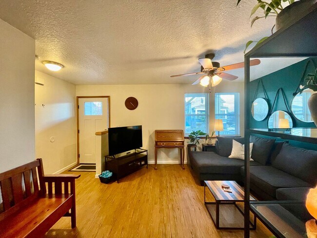 Foto del edificio - Charming 3 Bed 2 Bath Row House - SE King ...