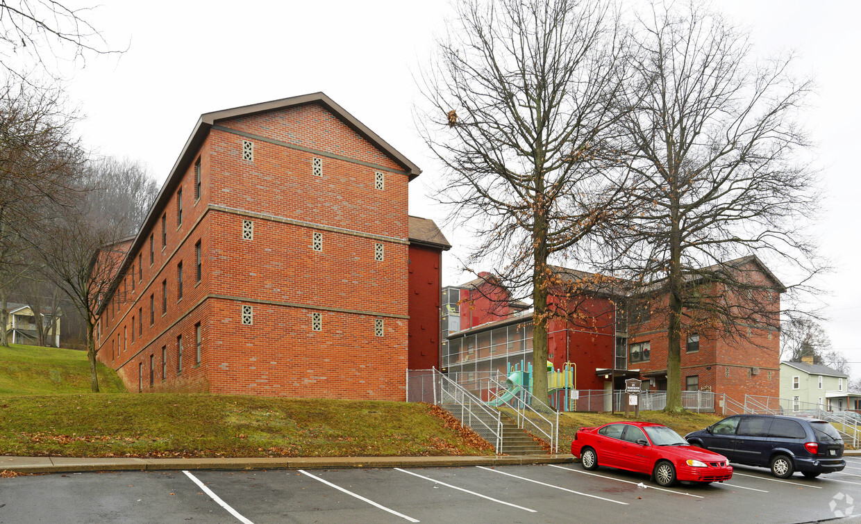 Primary Photo - Mount Washington Apartments