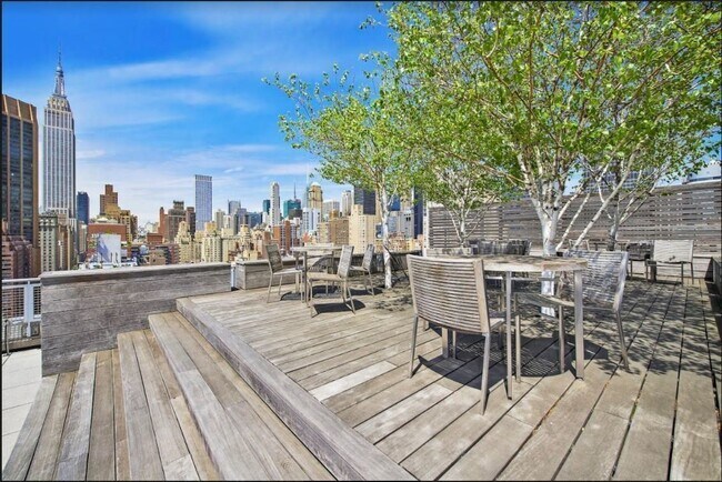 Foto del edificio - 225 E 34th St